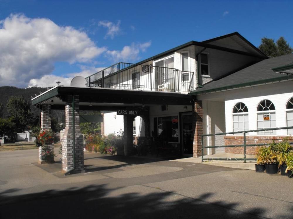 Chase Country Inn Exteriör bild