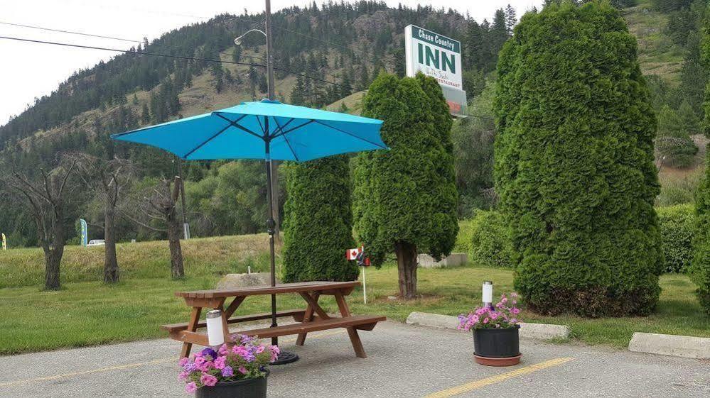 Chase Country Inn Exteriör bild